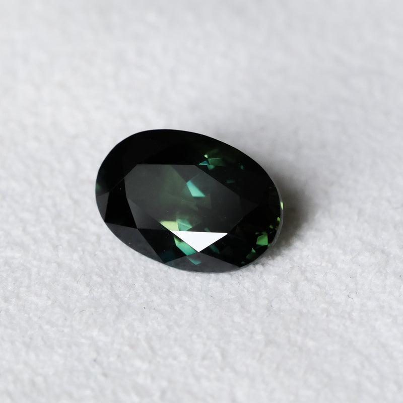 5.35CT OVAL AUSTRALIAN SAPPHIRE, DEEP GREEN PARTI, UNTREATED, 12.9X8X5.5MM