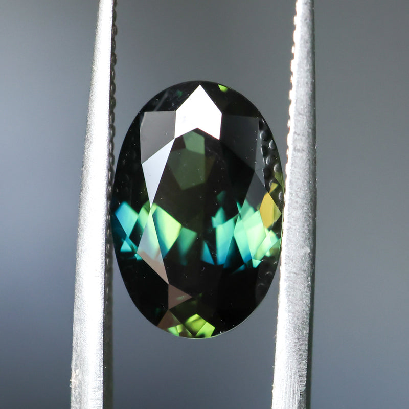 5.35CT OVAL AUSTRALIAN SAPPHIRE, DEEP GREEN PARTI, UNTREATED, 12.9X8X5.5MM