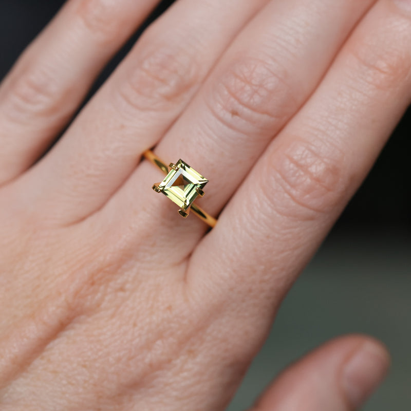 1.52CT MADAGASCAR CARRE CUT SAPPHIRE, YELLOW, UNTREATED, 6.5X6.2X3.7MM