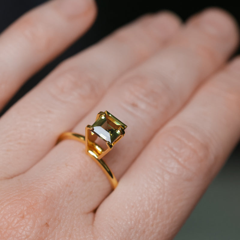 1.52CT MADAGASCAR CARRE CUT SAPPHIRE, YELLOW, UNTREATED, 6.5X6.2X3.7MM