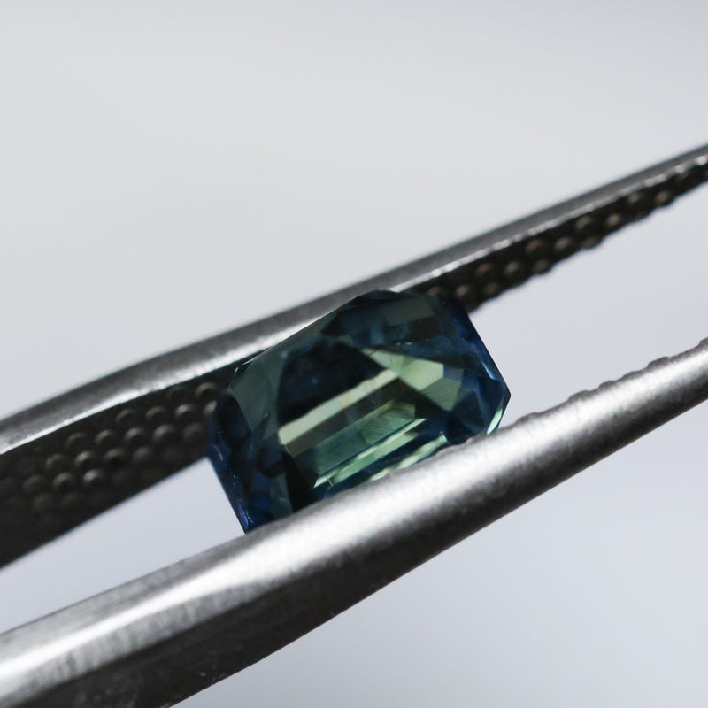 2.49CT MADAGASCAR EMERALD CUT SAPPHIRE, PARTI BLUE GREEN YELLOW, UNTREATED, 7.8X5.8X5.5MM