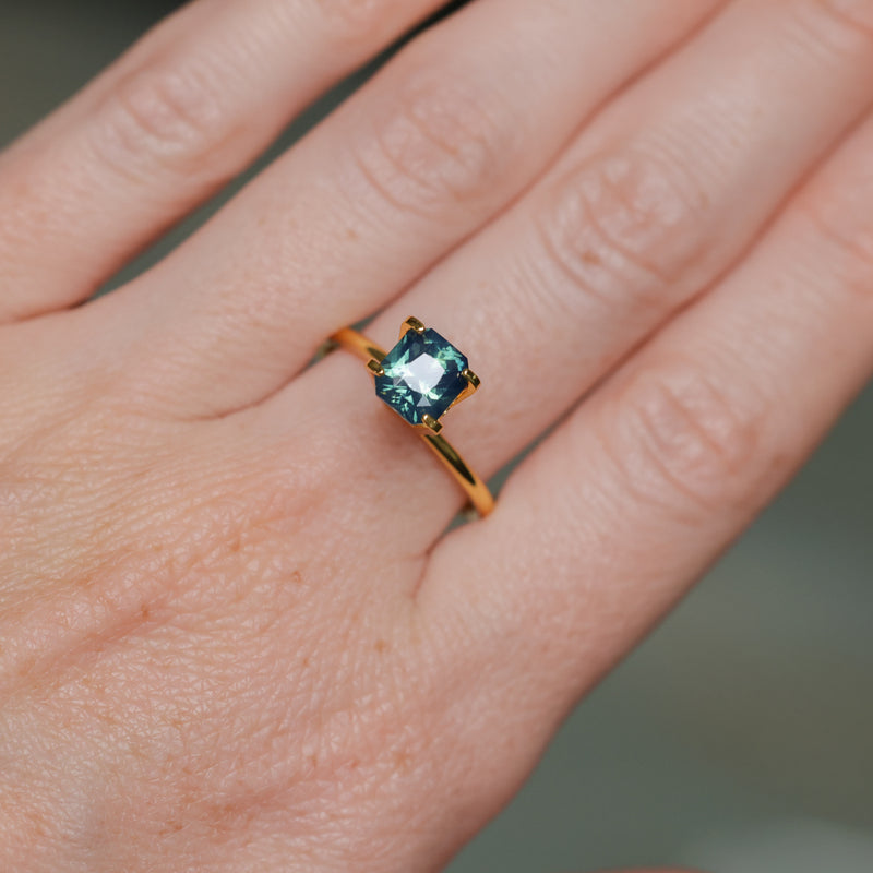 2.03CT MADAGASCAR RADIANT SAPPHIRE, GLOWY TEAL BLUE, UNTREATED, 6.7X6.09X4.7MM