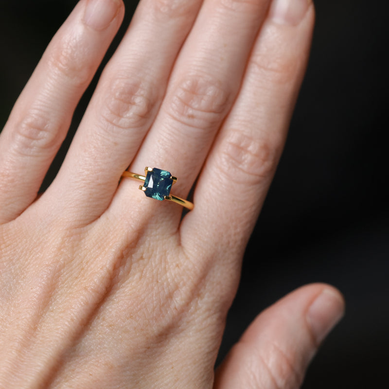 2.03CT MADAGASCAR RADIANT SAPPHIRE, GLOWY TEAL BLUE, UNTREATED, 6.7X6.09X4.7MM