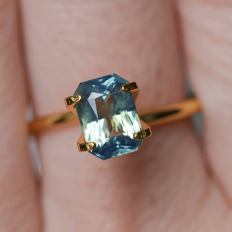 1.70CT MADAGASCAR RADIANT CUT SAPPHIRE, MEDIUM TO LIGHT TEAL BLUE GREEN, UNTREATED, 7.8X5.6X3.9MM