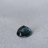 2.02CT OVAL MADAGASCAR SAPPHIRE, DEEP TEAL AND LIGHT BLUE FLASHES, UNTREATED, 7.3X6.1X5.1MM