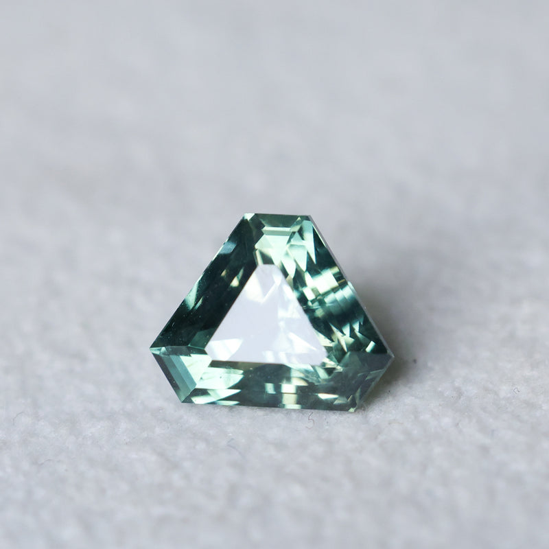 2.24CT BRILLIANT SHIELD MADAGASCAR SAPPHIRE, TEAL BLUE GREEN, 8.66X6.83X5.15MM