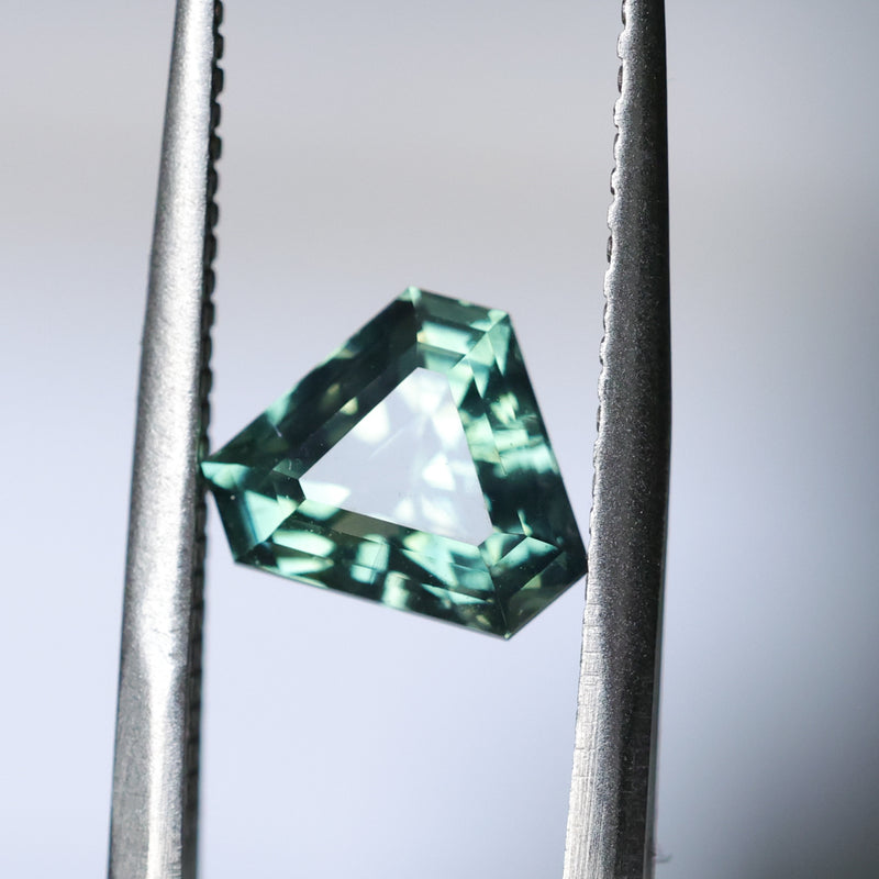 2.24CT BRILLIANT SHIELD MADAGASCAR SAPPHIRE, TEAL BLUE GREEN, 8.66X6.83X5.15MM