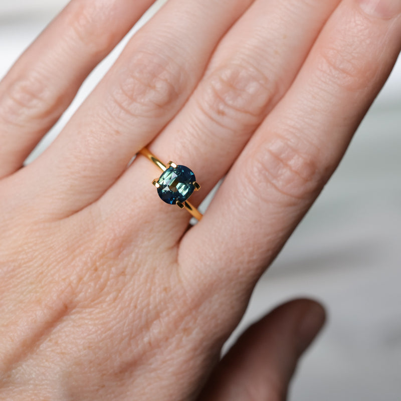 2.09CT OVAL MADAGASCAR SAPPHIRE, DEEP PARTI TEAL AND GREEN, UNTREATED, 7.7X6.6X4.9MM