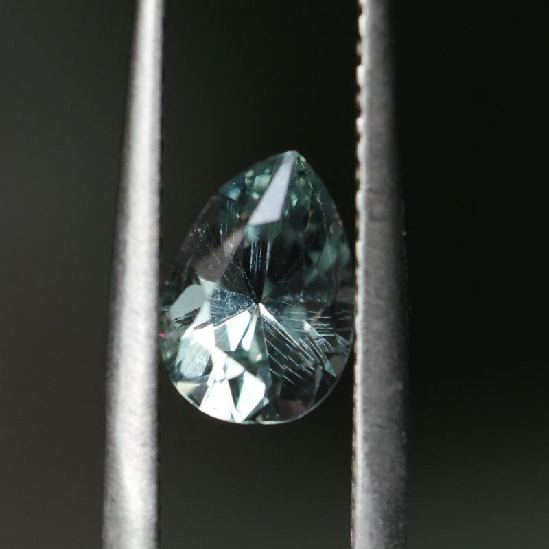 1.23CT PEAR BRILLIANT MONTANA SAPPHIRE, LIGHT BLUE GREY, UNTREATED, 8.09X5.69X3.99MM