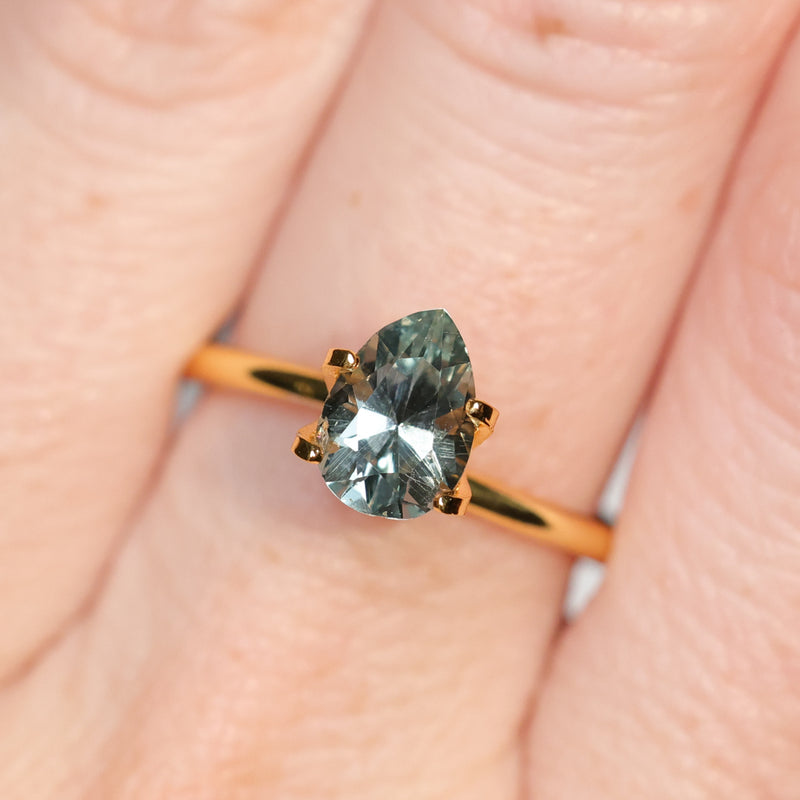 1.23CT PEAR BRILLIANT MONTANA SAPPHIRE, LIGHT BLUE GREY, UNTREATED, 8.09X5.69X3.99MM