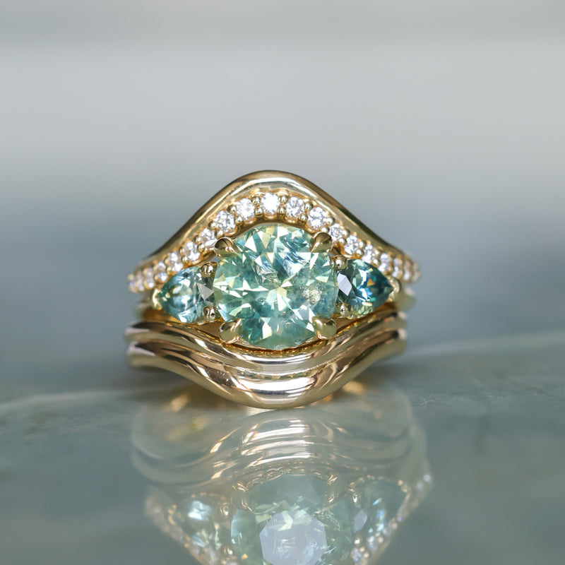 2.75ct Round Untreated Parti Montana Sapphire and Pear Montana Sapphire Three Stone Low Profile Scallop Ring in 18k Yellow Gold