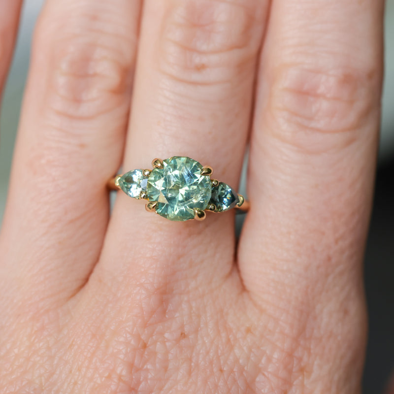 2.75ct Round Untreated Parti Montana Sapphire and Pear Montana Sapphire Three Stone Low Profile Scallop Ring in 18k Yellow Gold