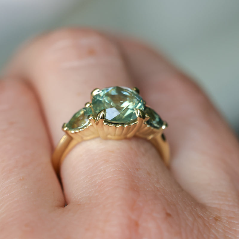 2.75ct Round Untreated Parti Montana Sapphire and Pear Montana Sapphire Three Stone Low Profile Scallop Ring in 18k Yellow Gold