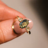 1.45ct Parti Australian Fantasy Cut Sapphire and White Australian Kite Sapphire Antique Milgrain Three Stone Low Profile Ring in 18k Yellow Gold