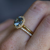 2.52ct Oval Untreated Montana Sapphire Antique-Style Diamond Halo Ring in 18k Yellow Gold