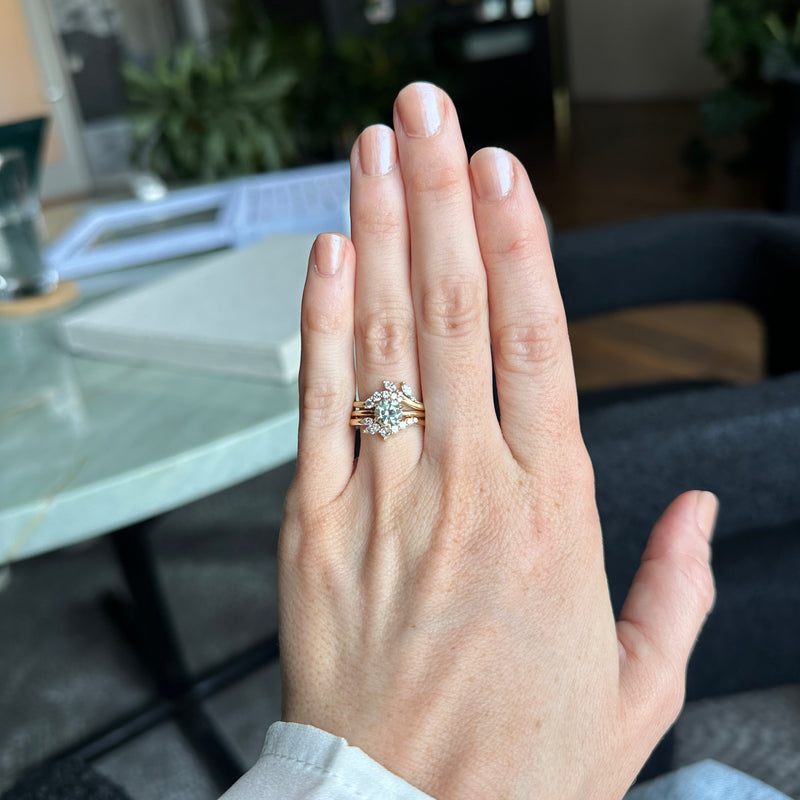 1.05ct Round Precision Cut Light Blue Montana Sapphire Lotus Solitaire in 14k Yellow Gold