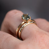 1.71ct Precision Cut Oval Montana Sapphire Diamond-studded Sea Star Solitaire in 14k Yellow Gold