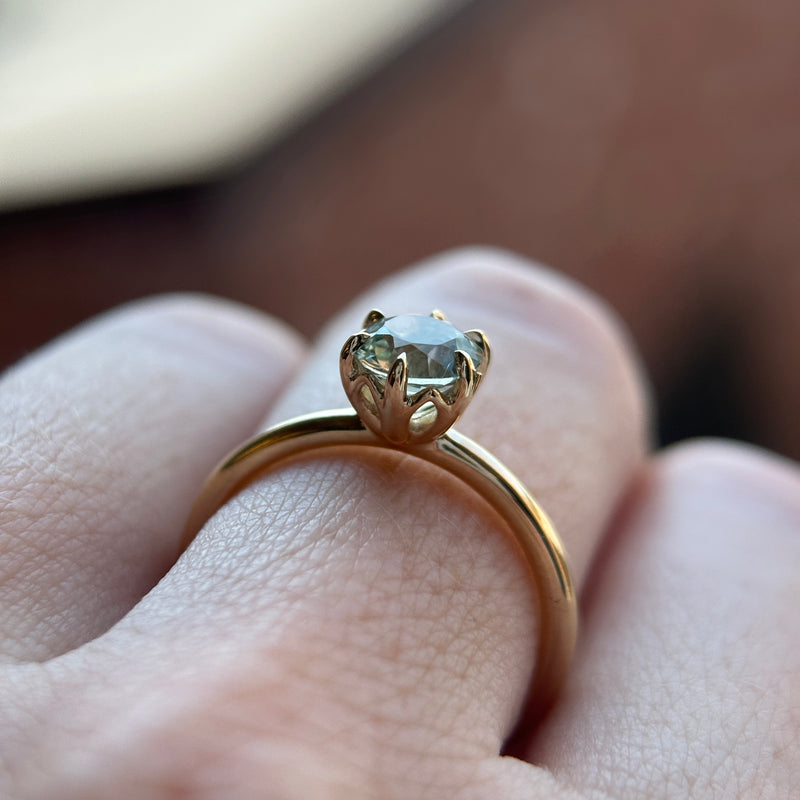 1.05ct Round Precision Cut Light Blue Montana Sapphire Lotus Solitaire in 14k Yellow Gold