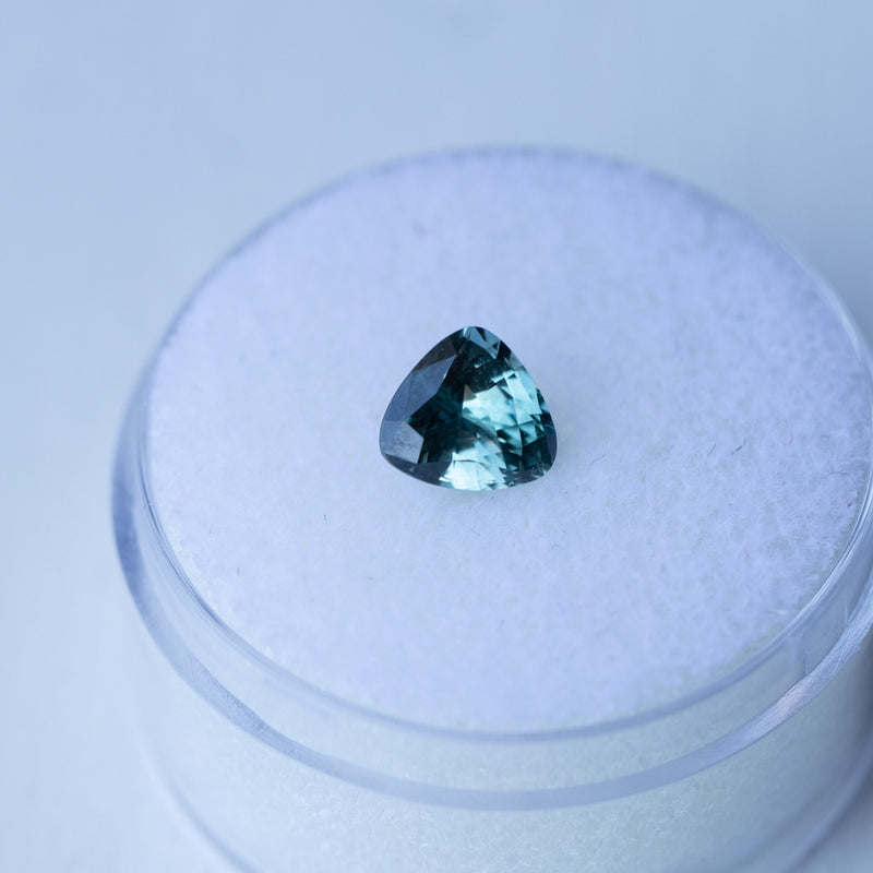 1.09CT TRILLION MONTANA SAPPHIRE, BLUE, 6.11X3.80MM