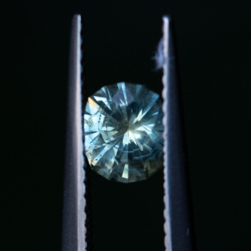 0.91CT ELONGATED CUSHION PRECISION CUT MONTANA SAPPHIRE, GREEN YELLOW, 6X5X3.5MM