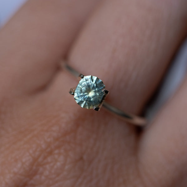 0.91CT ELONGATED CUSHION PRECISION CUT MONTANA SAPPHIRE, GREEN YELLOW, 6X5X3.5MM