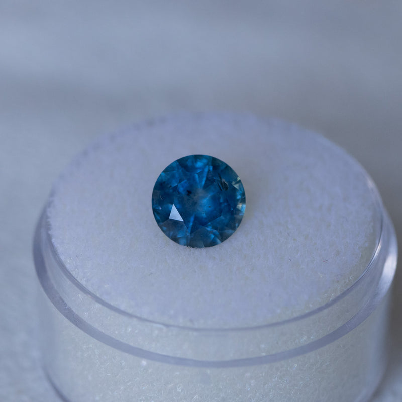 2.12CT ROUND MONTANA SAPPHIRE, VIBRANT OCEAN TEAL BLUE, 7.69X5.03MM