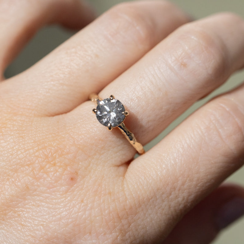 1.61ct Round Brilliant Salt & Pepper Diamond Evergreen 4 Prong Solitaire in 14k Yellow Gold