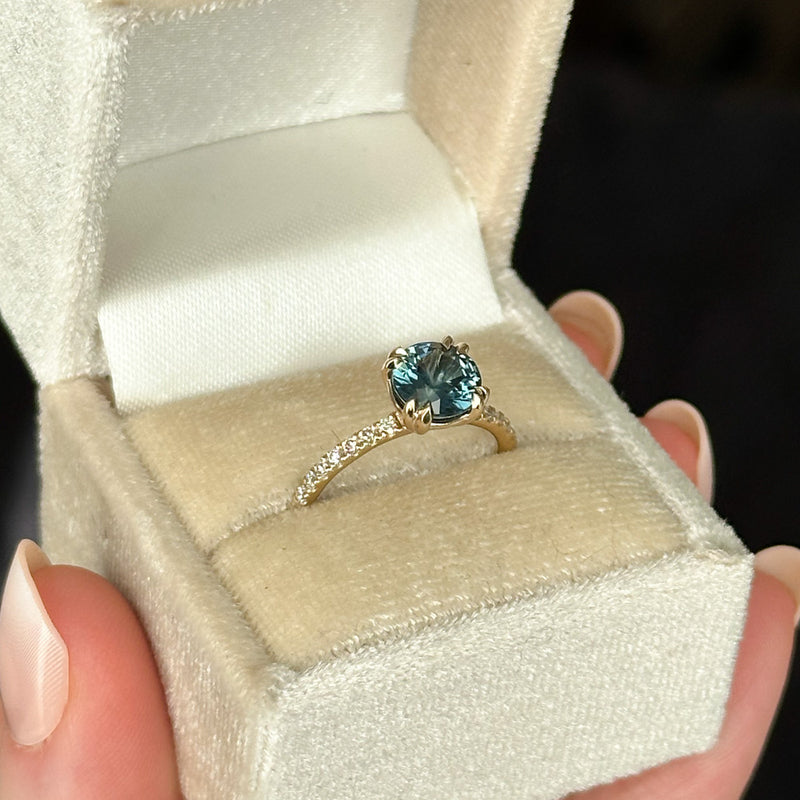 1.58ct Round Teal Sapphire Double Prong Solitaire with French Set Diamonds in 14k Yellow Gold