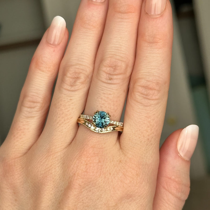 1.58ct Round Teal Sapphire Double Prong Solitaire with French Set Diamonds in 14k Yellow Gold