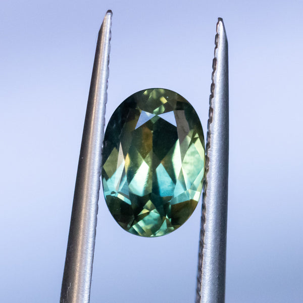 1.53CT OVAL AUSTRALIAN SAPPHIRE, PARTI GREEN BLUE YELLOW, 8.1X5.6X3.74MM