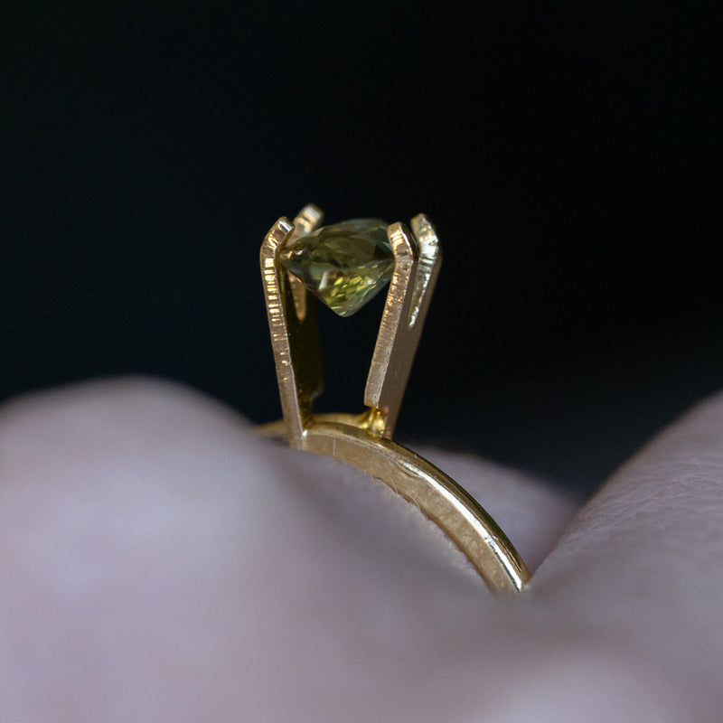 1.12CT MARQUISE AUSTRALIAN SAPPHIRE, PARTI GREEN YELLOW, 9.90X4.90MM, UNTREATED