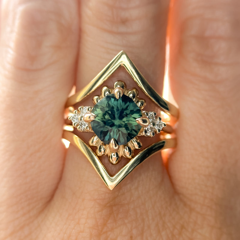 3.10ct Cushion Cut Untreated Umba Teal Green Sapphire Scalloped Diamond Cluster Ring in 14k Yellow Gold