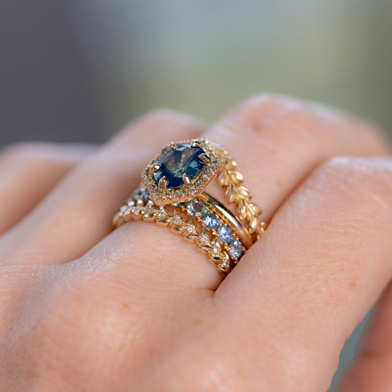 1.57ct Oval Teal Parti Sapphire and Alexandrite Hexagon Stackable Halo in 14k Yellow Gold