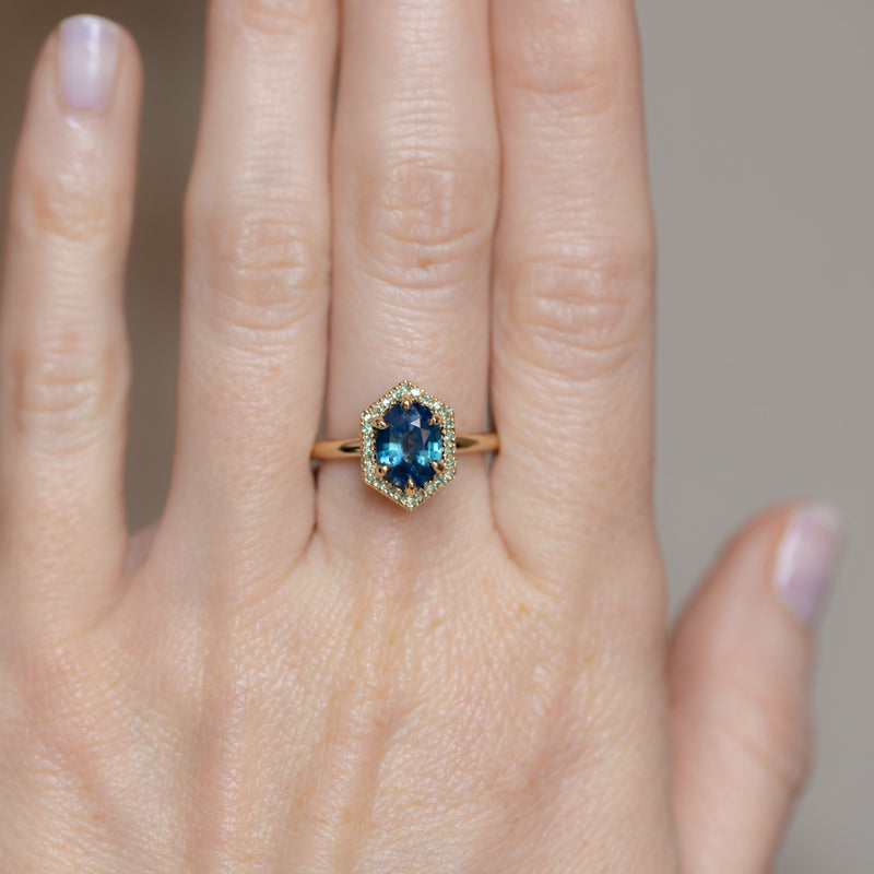 1.57ct Oval Teal Parti Sapphire and Alexandrite Hexagon Stackable Halo in 14k Yellow Gold