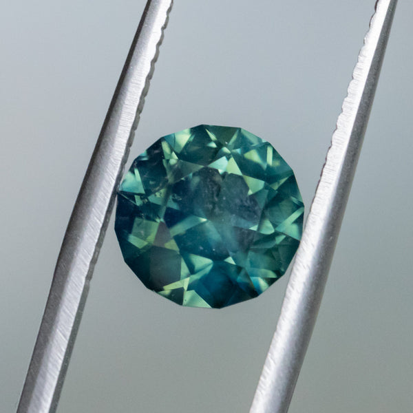 2.89CT FANCY ROUND AUSTRALIAN SAPPHIRE, DEEP PARTI GREEN YELLOW TEAL, UNTREATED, 8.1X6MM