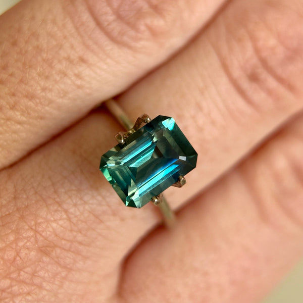 2.94CT EMERALD CUT MADAGASCAR SAPPHIRE, 9.46X6.65X4.61MM, MEDIUM TEAL BLUE GREEN, 9.46X6.65X4.61MM, EARLY ACCESS