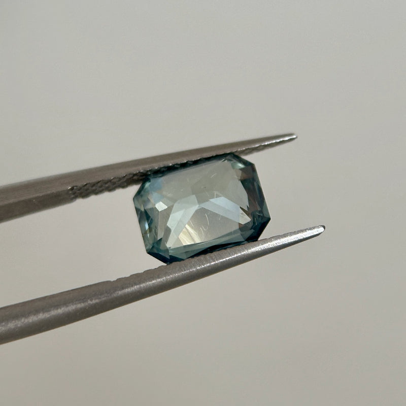 2.02CT RADIANT CUT MADAGASCAR SAPPHIRE, LIGHT AQUA BLUE, 7.67X5.94X4.16MM, UNTREATED, EARLY ACCESS