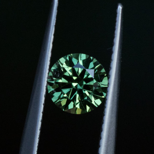 1.12CT ROUND PRECISION CUT AUSTRALIAN SAPPHIRE, GREEN, 6.15X4.05MM, UNTREATED