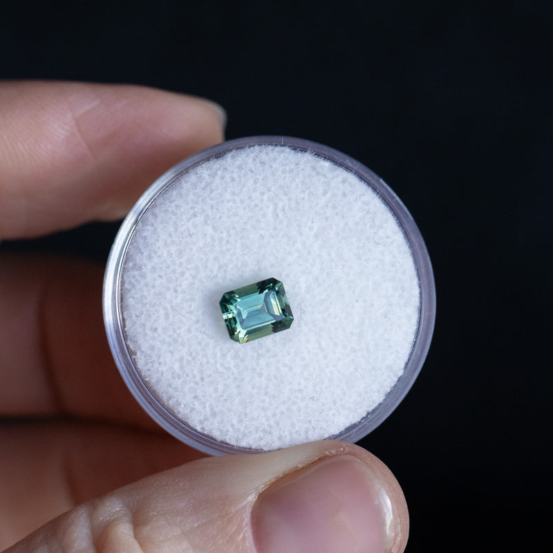 1.02CT EMERALD CUT AUSTRALIAN SAPPHIRE, MEDIUM TEAL GREEN, 6.03X4.78X3.53MM EARLY ACCESS