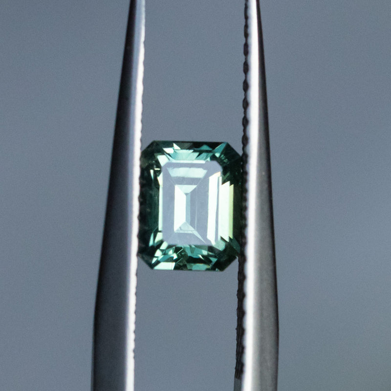 1.02CT EMERALD CUT AUSTRALIAN SAPPHIRE, MEDIUM TEAL GREEN, 6.03X4.78X3.53MM EARLY ACCESS