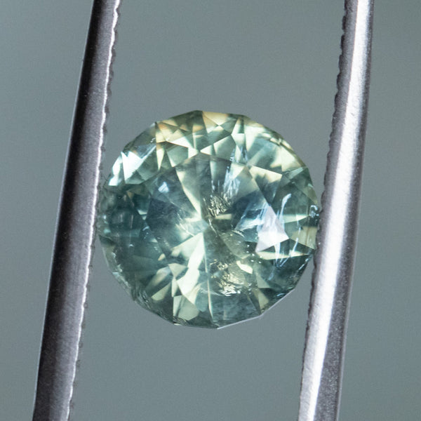 2.75CT ROUND PRECISION CUT MONTANA SAPPHIRE, PARTI TEAL GREEN YELLOW, UNTREATED, 8.5MM, EARLY ACCESS