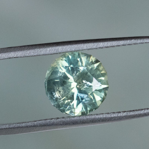 2.75CT ROUND PRECISION CUT MONTANA SAPPHIRE, PARTI TEAL GREEN YELLOW, UNTREATED, 8.5MM, EARLY ACCESS