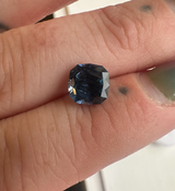 1.80CT FANCY CUSHION UMBA SAPPHIRE, VIBRANT VIOLET BLUE, UNTREATED, 7.23X7.93MM