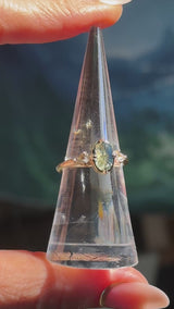 1.45ct Parti Australian Fantasy Cut Sapphire and White Australian Kite Sapphire Antique Milgrain Three Stone Low Profile Ring in 18k Yellow Gold