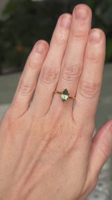 1.28CT AUSTRALIAN MARQUISE SAPPHIRE, PARTI LIGHT AND DARK GREEN, UNTREATED, 9.9X4.88X3.22MM