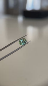 1.95CT AUSTRALIAN OVAL SAPPHIRE, PARTI GREEN BLUE YELLOW, 8.3X6.4MM, EARLY ACCESS