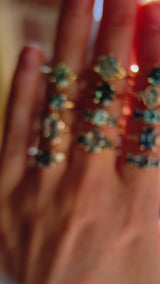 0.91ct Round Unheated Teal Green Montana Sapphire and Montana Sapphire Side Three Stone Ring in 14k Yellow Gold