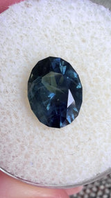 3.04CT OVAL TANZANIAN SAPPHIRE, DEEP ROYAL BLUE WITH TEAL, UNTREATED, 10.04X7.66X5.41MM