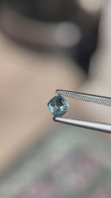 1.07ct Montana Sapphire, citrus teal blue, 7.3x5.6x3.9mm, UNTREATED
