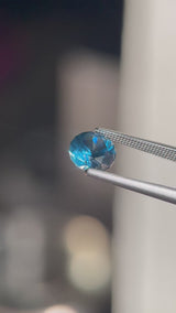 2.05ct Round Montana Sapphire, teal blue, 7.4x7.4x4.9mm
